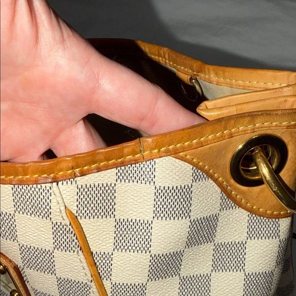 Louis Vuitton Damier Azur Galliera PM Shoulder Bag - Picture 5 of 15